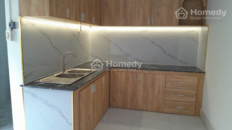 Trời ơi ! Tin được không nhà phố ngay trung tâm Rạch Giá mà giá rẻ như cho  - Ảnh 1