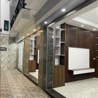 Nhà đẹp giá tốt tại Long Biên, diện tích 30m2