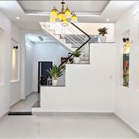 Vỡ nợ bán nhà Lãnh Binh Thăng,Q.11,DT 58m2, Giá chỉ 875tr, Gần Đầm Sen, Có SHR, LH Phát 0365560551