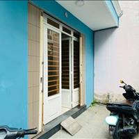 Về quê bán luôn nhà 60m2, 810 triệu, Hồng Bàng Q.11 hẻm thông, sổ riêng, bên hông Q6