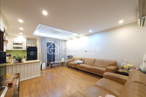 Bán CĂN GÓC Home city Trung Kính 3PN 2VS Nội thất 99% TẦNG ĐẸP, bc Đông Nam giá 5 tỷ