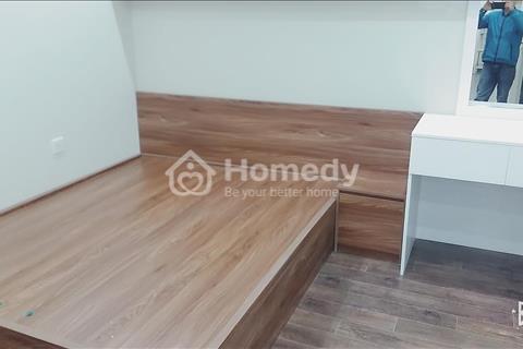 Tôi bán gấp 66,5m2 CC Handi Resco 31 Lê Văn Lương. Ban công ĐN, Full đồ giá 3,1 tỷ. Có lốt để ô tô.