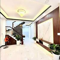 Lâm 0708438477 cần tiền nên bán nhà Đ. Trịnh Hoài Đức, Q5 - 61m2 - HXH - SHR - Giá 1 Tỷ 390- LH Lâm