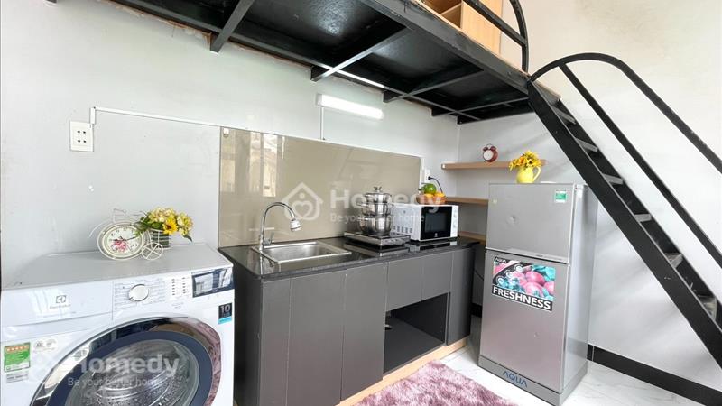 Cực phẩm balcony gác lửng xinh xắn Phan Xích Long, chỉ 6tr - Ảnh 3