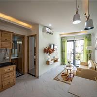 Căn hộ quận 1, Đề Thám, rộng hơn 50m2, ban công, phòng ngủ riêng