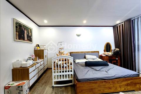Bán căn hộ Góc Vinaconex1 - 289 Khuất Duy Tiến 149m2 3PN 2VS tầng đẹp giá 5.25 tỷ