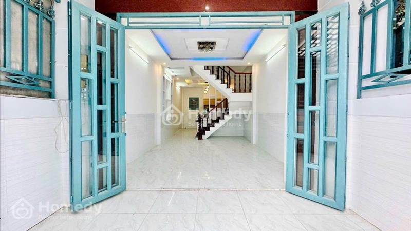 Nhà Rẻ  Quận 12 _ Giáp Gò Vấp Ngay Chợ 100m _Đường xe Hơi 6m - Ảnh 1