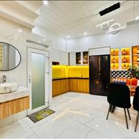 Lâm 0708438477 Định cư bán nhà 1 trệt 1 lầu 59m2 Mễ Cốc, Q8 kế chợ Vạn Nguyên giá 835tr, nhà mới 