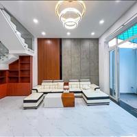 Thương 0799599986 Vỡ nợ cần bán gấp nhà Đ. Phan Văn Trị, Q.Bình Thạnh , DT 65m2, giá 950tr, SHR
