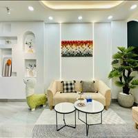 Lâm 0708438477 Cần tiền đáo hạn bán gấp nhà Đ. Trần Quang Diệu, P. 14, Q.3, 64m², 998triệu -LH Lâm 