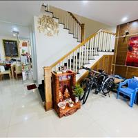 Đinh Cư Nước Ngòai Bán Nhanh Nhà Đ.Lê Quốc Hưng, Q.4, 860Tr, 64m2 - LH 0774722132 AN