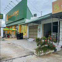 Bán nhà cấp bốn mặt tiền đường chính chợ Cái Sắn