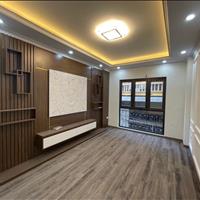Chính chủ bán gấp nhà mới gần 68 Cầu Giấy, 5m ra ô tô, 20m ra phố Cầu Giấy, 5 tầng, 4,9 tỷ.
