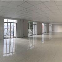 Cho thuê nhà 796/19A Sư Vạn Hạnh, ngay ngã 4 đường 3/2, Quận 10, đối diện Vạn Hạnh Mall.