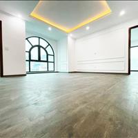 Bán nhà riêng tại Tôn Thất Tùng, cho thuê, kinh doanh, ở. DT 58m2, 7 tầng, oto vào nhà, giá 14.4 tỷ