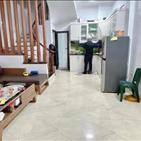 Bán Nhà Xuân Đỉnh -30m2 Giá 3.5 Tỷ, Ô Tô 16 Chỗ ĐỖ Cổng
