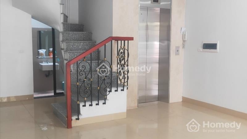 Cho thuê nhà KĐT Đại Kim mới. DT 85m2, 4 tầng, mặt tiền 5,5m, thông sàn, thang máy. Giá 35 triệu - Ảnh 4