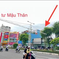 Cho thuê mặt bằng 350m2, ngang 7m mặt tiền 30/4 - sát ngã tư Mậu Thân