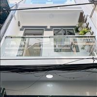 Nhà ngay sát Mặt Tiền Chợ Liên Khu 5-6, 108m2, 3 tầng, 2,23 tỷ 