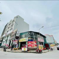 Bán 70m2 đất đấu giá 4.3ha Văn Giang , mặt vườn hoa