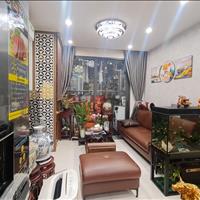 1,91 tỷ Bán căn hộ 1pn + DT 43m2 view nội khu bể bơi, sẵn sổ. LH: 098.782.5969