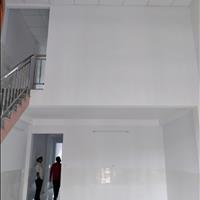 Nhà gác đúc gần chợ Phúc Hải , giáo xứ  phường Tân Phong