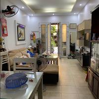 Bán nhà tập thể 60m2 tầng 1 phố Vĩnh Tuy cách Times City 500m, ô tô đỗ cửa 