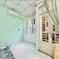 Bán gấp nhà nguyên căn 60m2 Lê Văn Sỹ quận 3 1,15 tỷ 1 trệt 1 lầu 3 ngủ gần chợ Nguyễn Văn Trỗi 