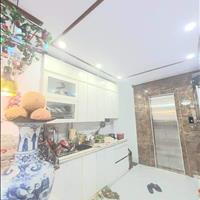 Bán nhà riêng Quận Ba Đình - thang máy xịn và nội thất cao cấp. Ở và Kinh doanh đều phù hợp.