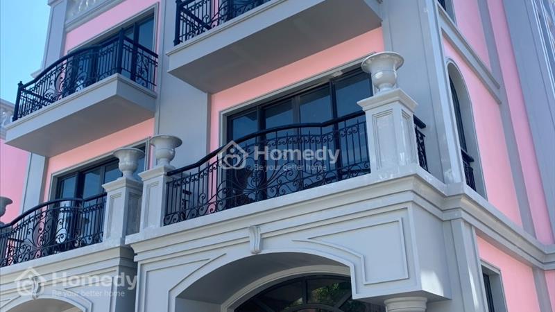 Bán cắt lỗ căn biệt thự 3 tầng gần biển của CEO tại Phú Quốc - Ảnh 1