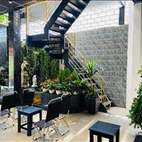 chính chủ bán nhà góc 2 MT Võ Văn Hát 5 tầng 6,7x2 có thang máy nội thất cao cấp sổ hồng hoàn công 