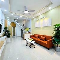 Vỡ Nợ Bán Gấp 58m2 nhà 2 lầu Bùi Văn Ba, Q7 ngay chợ BVB giá 895triệu