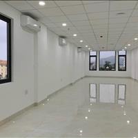 Toà nhà 7 tầng phường Hoà Cường, với DT 700m2, giá 70tr/tháng.