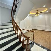 Nhỉnh 2,7 tỉ Bán nhà riêng Lô Góc Ở Di Trạch Huyện Hoài Đức - Hà Nội Không View Chùa/đình/đường đâm