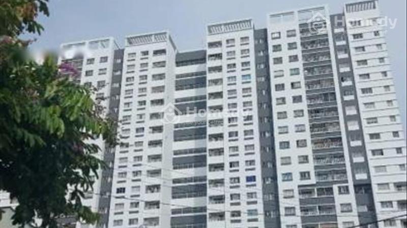 Cần bán ngay căn hộ chung cư Lotus Garden, 2 phòng ngủ, 68 m2, giá 2.4 tỷ tại Quận Tân Phú - Ảnh 1