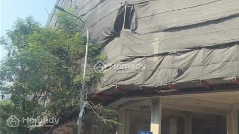 Nhà 8 tầng Mặt phố Chùa Láng - đối diện cổng trường Ngoại Thương và Ngoại Giao , DT 120m2  - Ảnh 4