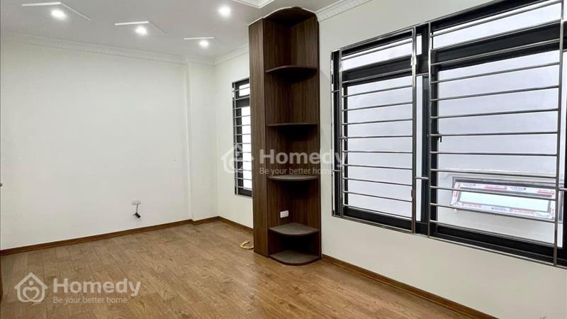Cần bán gấp: nhà đẹp đón tết Thịnh Quang - Đống Đa; 38m2, 5 tầng, giá 4 tỷ 288 triệu, nội thất mới - Ảnh 2