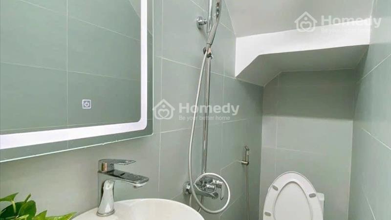 Cho thuê gấp nhà 2lau gần Eon Mall Tân Phú,65m,HXH 8m,khu VIP an ninh - Ảnh 2