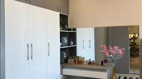 Cần bán gấp căn hộ 68m2 có nội thất giá 3,2 tỷ, thương lượng nhanh - Ảnh 3
