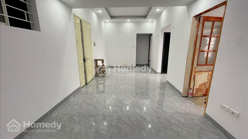 Bán gấp căn hộ chung cư tòa OCT1 - ĐN1 - Kđt Bắc Linh Đàm - Hoàng Mai, 76m2 3PN, giá 2 tỷ 768 triệu - Ảnh 3