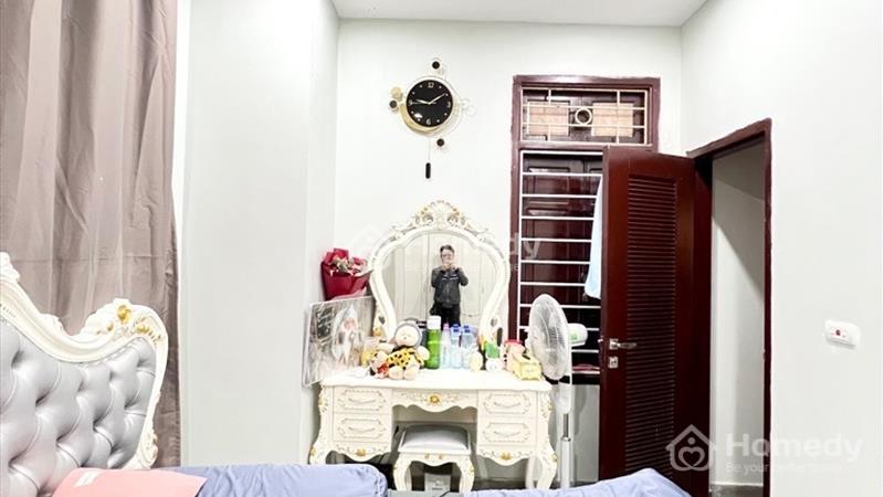 Bán Nhà Tân Mai - Hoàng Mai, Nội Thất Đẹp, Ô tô Đỗ Gần, 2 Mặt Thoáng, DT 37m MT 4m Giá 2.9 Tỷ - Ảnh 2