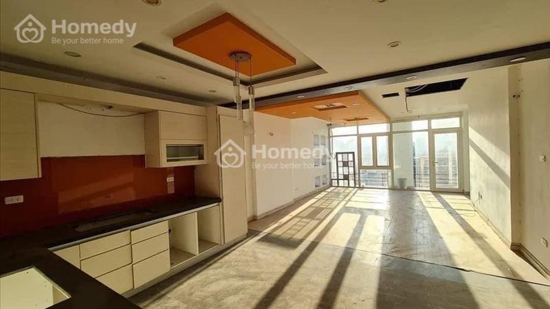 Bán nhà mặt phố Tôn Đức Thắng, Đống Đa- 8 tầng thang máy- vỉa hè rộng- kinh doanh khủng  - Ảnh 2