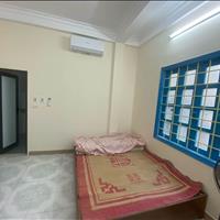 Cho thuê nhà tại Đông Tác, 42m2, có 2pkk rộng, đủ đồ, gần các trường ĐH lớn, ưu tiên ở Gđ, Nhóm
