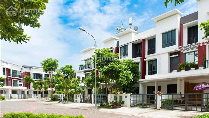 Bán căn liền kề botanic 119m2 full đồ có thang máy vị trí đẹp ngay cổng vào LH 0977699855 - Ảnh 2
