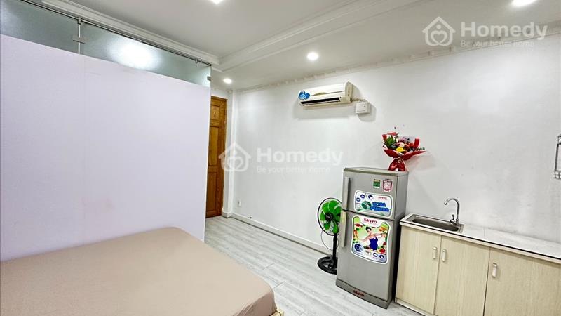 Cho thuê căn hộ mini full nội thất, ban công ngay Hàng Xanh - Ảnh 2