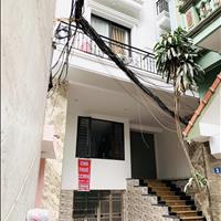+Vị trí : gần ngay cổng trường Trí Đức , Hồ Phú Mĩ Vin Ma rt ,