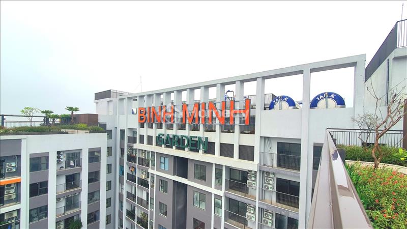 Còn duy nhất 2 căn 3 ngủ tầng mái có sân vườn nhỉnh 4 tỷ tại chung cư Bình Minh Long Biên - Ảnh 1