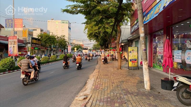 Cho thuê mặt bằng ngang 11m ngay ngã ba Nam Sanh - Ảnh 1
