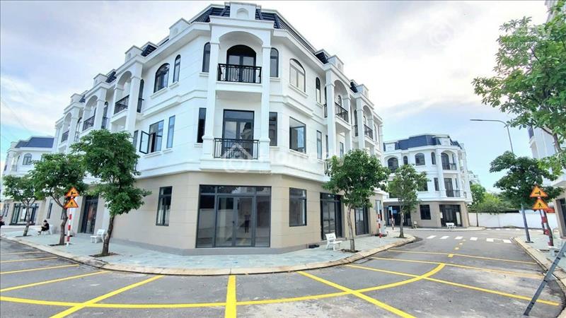 Nhiều tiền để làm gì???- Nâng cao giá trị sống,đẳng cấp bản thân với nhà phố Phước Điền,Tp.Thuận An - Ảnh 2