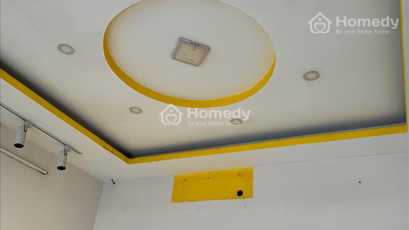 Cho Thuê Nhà Nguyên Căn Mặt Tiền Lê Quyên Q8 - 2 PN 1WX - Ảnh 3